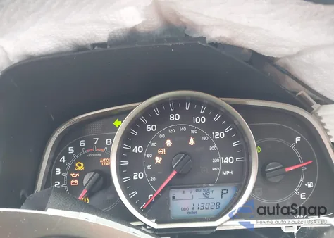 2015 Toyota Rav4 Xle z USA, uszkodzony, nr VIN 2T3RFREV7FW305207